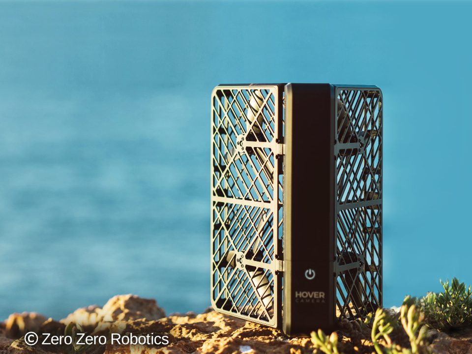 Hover Camera Passport – drone robotico per selfie